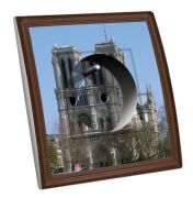 Prise décorée Villes - Voyages / Notre Dame 2 pôles + terre - Decorupteur