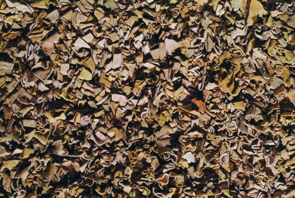 Tapis Fez piqué main en cuir beige 70x120 - Toulemonde Bochart