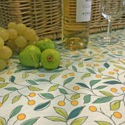Nappe Tilleul Vert coton enduit ourlée 160x160 - Fleur de Soleil