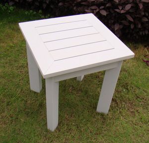 Table d'appoint White Touch résine aspect bois blanc