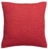 Coussin Maïa en coton stonewashed groseille 45x45
