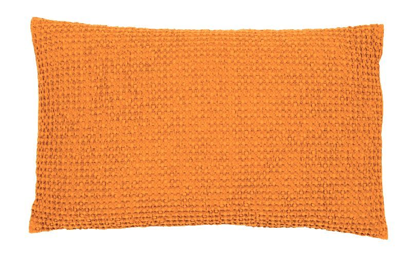 Coussin Stonewashed Maia bouton d'or 30x50 - Vivaraise
