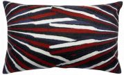 Coussin brodé Sasha en coton rubis 40x65 - Vivaraise