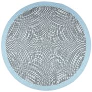 Tapis Brenda tressé main en coton bleu pastel et gris pois blancs rond Ø120 - Nattiot