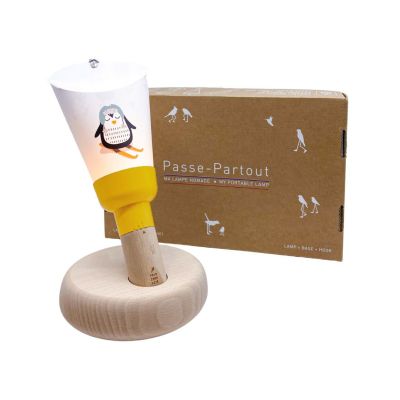 Coffret Lampe Nomade enfant Pingouin à ski ! base jaune - Maison Polochon