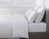 Article associé : Housse de couette Pure White en satin de coton denim