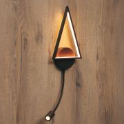 Applique led en acier revêtu motif triangulaire brun foncé - Créations Léonie’s France