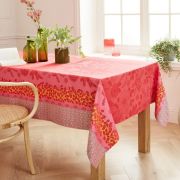 Nappe jacquard Jardin d'été en polyester fushia 160x160 - NYDEL