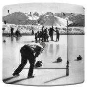 Prise déco Ski / Curling TV - La Maison de Gaspard