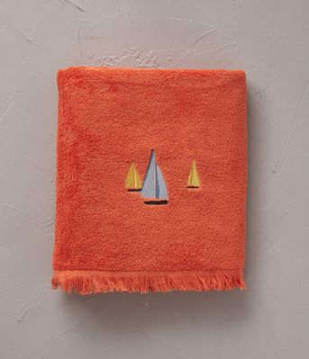 Drap de bain Porto pino en coton brodé corail 100x150 - Sylvie Thiriez