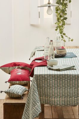 Serviette de table Massaï coton tissé teint rouge brodé zèbres - Sylvie Thiriez