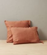 Taie d'oreiller uni en lin stonewashed coloris orange Terracotta 50x70 - Sylvie Thiriez