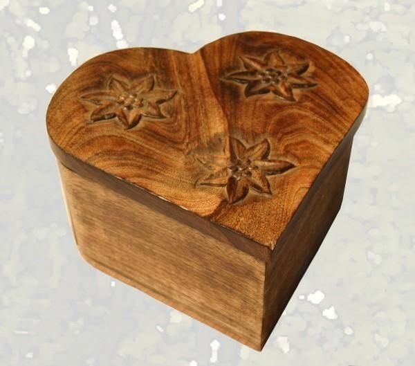 Boîte coeur bois Edelweiss - Les Sculpteurs du lac