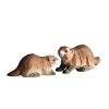 Couple de marmottes couchées en bois sculpté tilleul coloris naturel