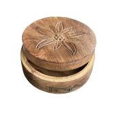 Grande boîte ronde en bois brûlé edelweiss 25x25x12,5 - Les Sculpteurs du lac