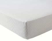 Drap housse Promise en percale coloris blanc/gris 140x200