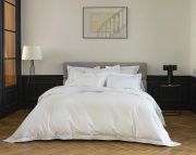 Housse de couette Louvre en percale coloris blanc 260x240