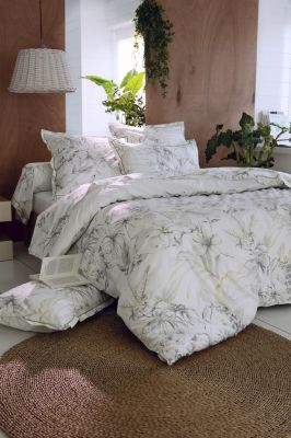 Housse de couette Bornéo percale motifs fleurs fond blanc 240x220 - Tradilinge