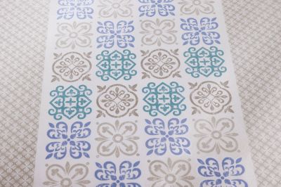 Nappe Caro Turquoise polyester motifs géométriques carreaux 150x300 - Tradilinge