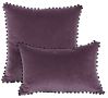 Article associé : Coussin velours parme + pompons noirs Farandole